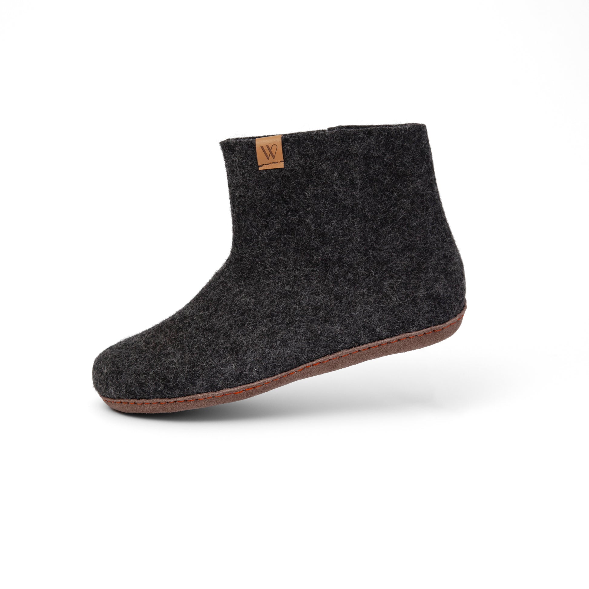 The Gotland - The Boot Slipper Charcoal